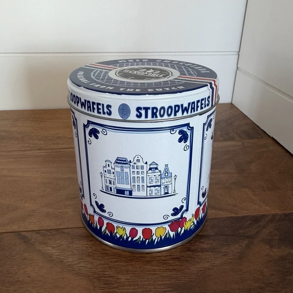 Stroopwafels Crumble Blue White Dutch Cookie Tea Tin Box Empty Movie Prop‎ Decor